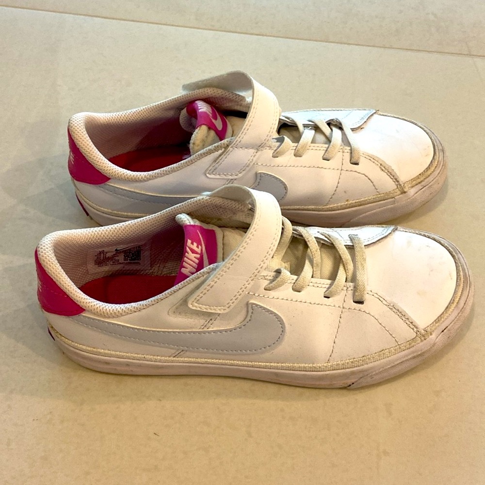 Nike Court Legacy 'White Pink' DA5381-116 kids 3Y